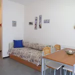 Апартаменты Modern Flat At Pineda Градо