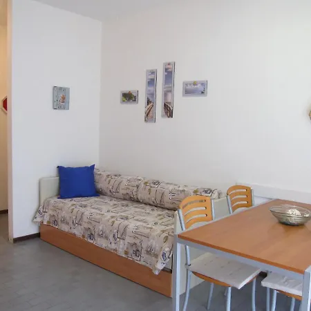 Apartment Modern Flat At Pineda Grado