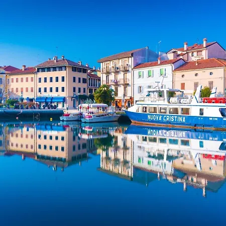 Apartman Modern Flat At Pineda